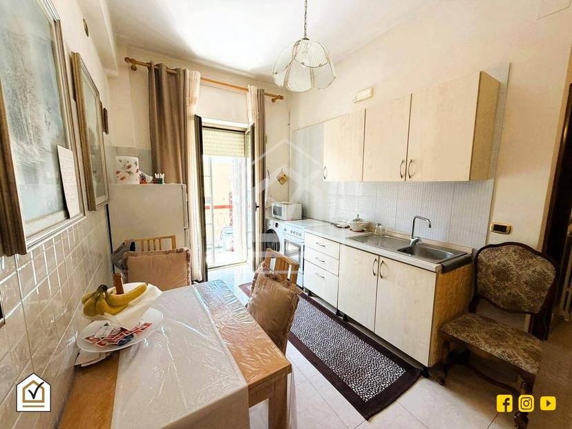 Bilocale buono stato, secondo piano, Trani — foto 9 di 13