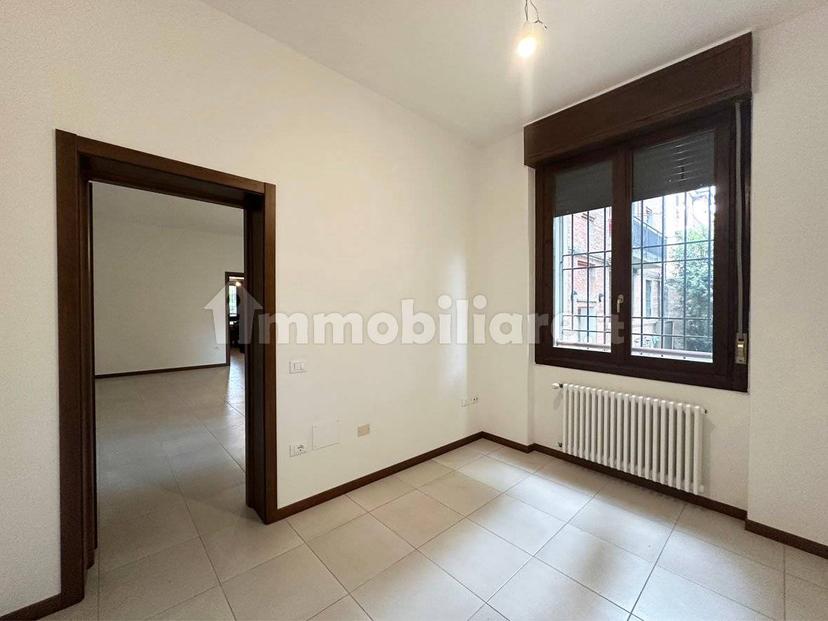 Trilocale ottimo stato, piano rialzato, San Paolo, Ferrara — foto 5 di 17