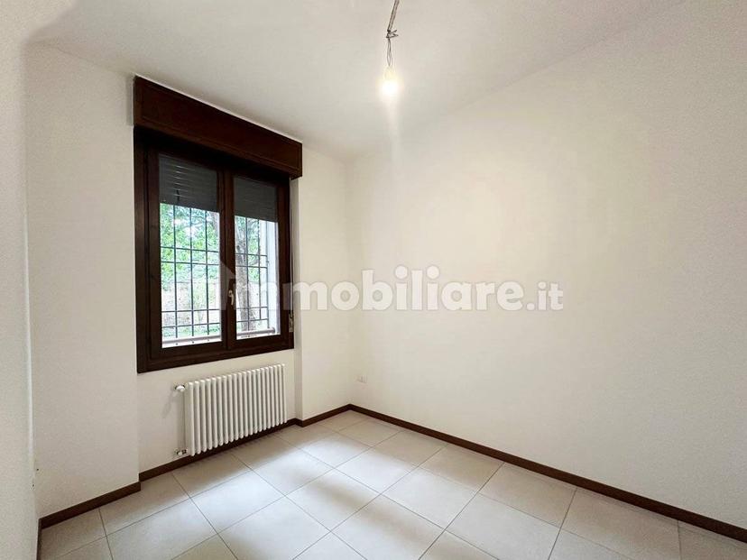Trilocale ottimo stato, piano rialzato, San Paolo, Ferrara — foto 11 di 17