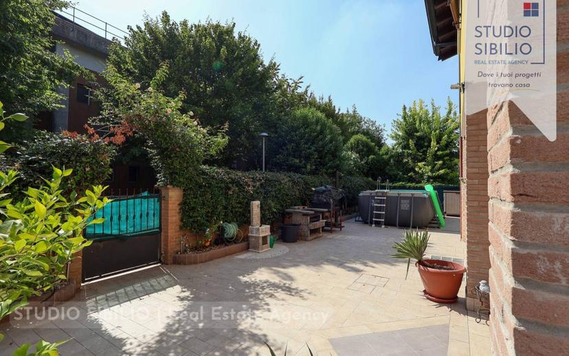 Villa bifamiliare, ottimo stato, 210 m², San Giorgio Bigarello — foto 52 di 60