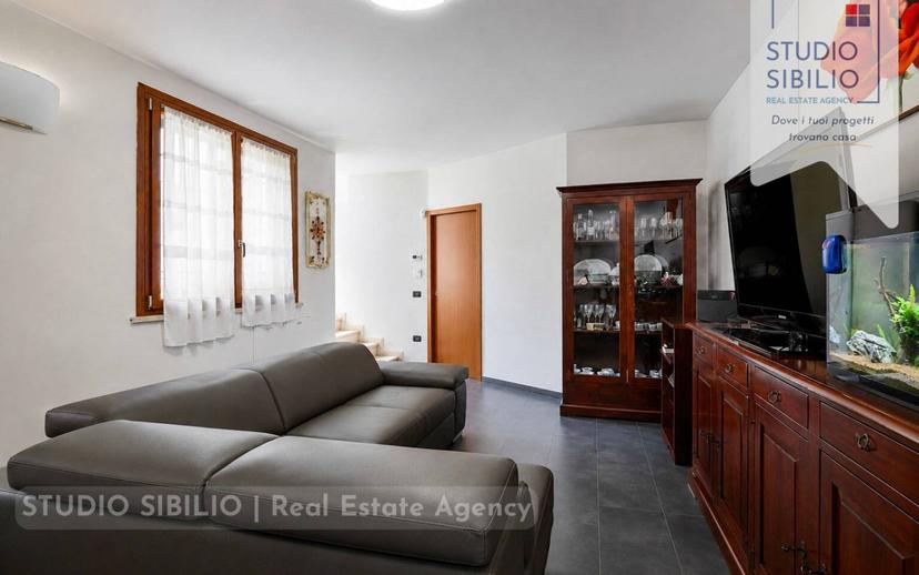 Villa bifamiliare, ottimo stato, 210 m², San Giorgio Bigarello — foto 34 di 60