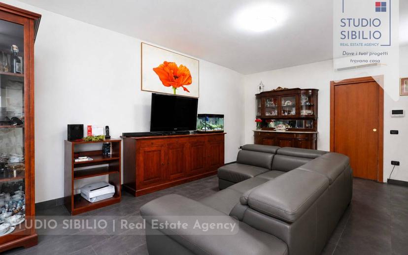 Villa bifamiliare, ottimo stato, 210 m², San Giorgio Bigarello — foto 22 di 60