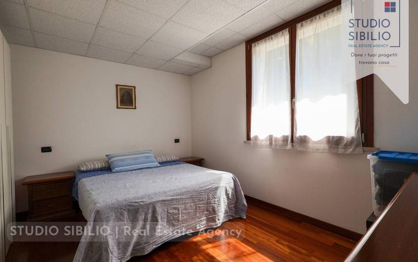 Villa bifamiliare, ottimo stato, 210 m², San Giorgio Bigarello — foto 24 di 60