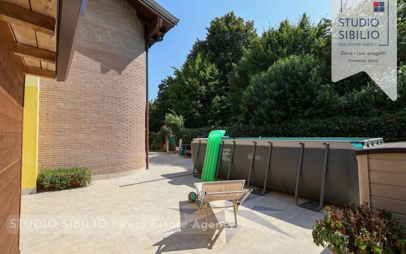Villa bifamiliare, ottimo stato, 210 m², San Giorgio Bigarello — foto 36 di 60