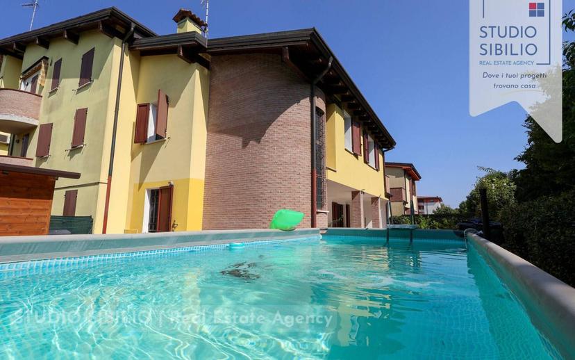 Villa bifamiliare, ottimo stato, 210 m², San Giorgio Bigarello — foto 9 di 60
