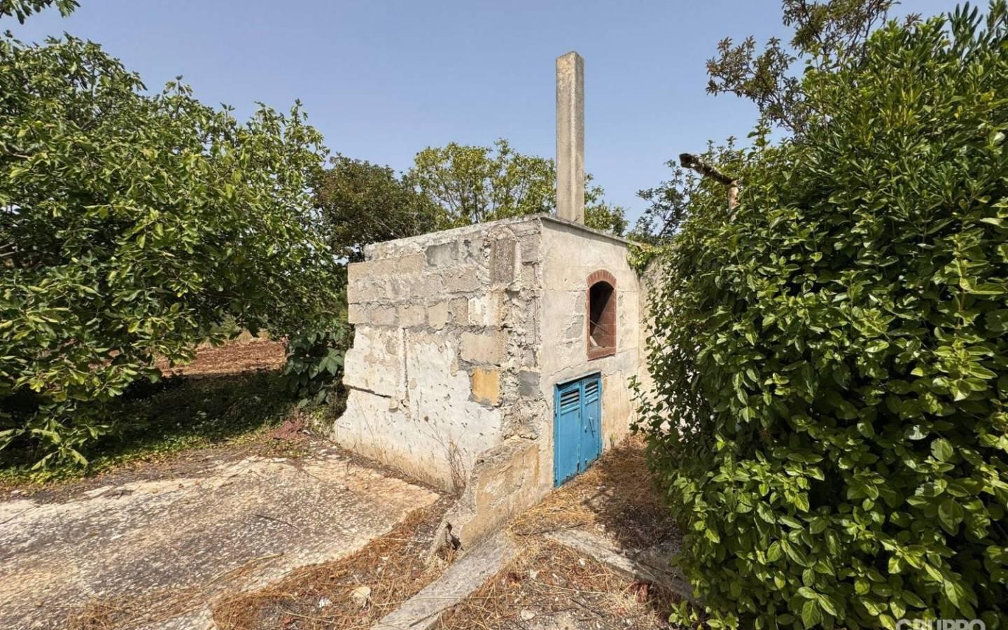 Villa unifamiliare via Ceglie, Martina Franca