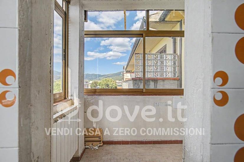 Appartamento via Isonzo 29, Chiesanuova, Prato — foto 4 di 34