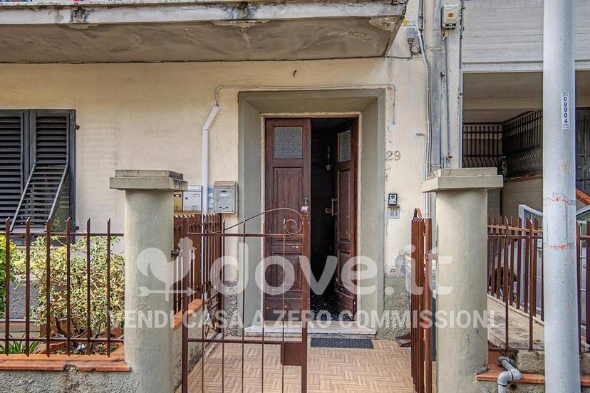 Appartamento via Isonzo 29, Chiesanuova, Prato — foto 7 di 34