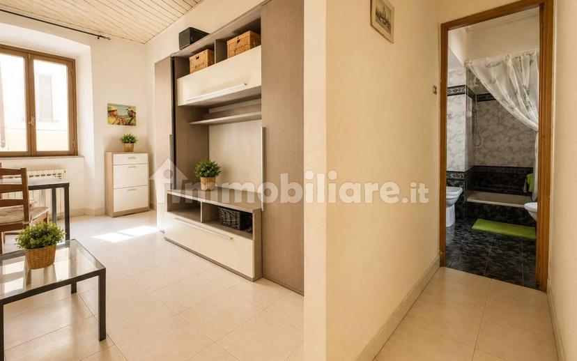 Bilocale piazza Edmondo Puecher 8, San Giacomo, Trieste — foto 17 di 22