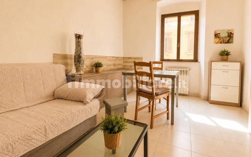 Bilocale piazza Edmondo Puecher 8, San Giacomo, Trieste — foto 15 di 22