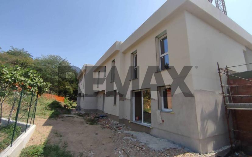 Villa unifamiliare via Roma 30, Lucino, Montano Lucino — foto 6 di 22