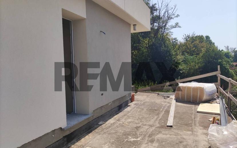 Villa unifamiliare via Roma 30, Lucino, Montano Lucino — foto 3 di 22