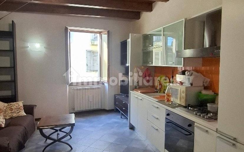 Bilocale via Indipendenza, Città Bassa, Laghi, Lodi