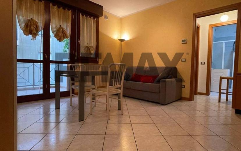 Bilocale buono stato, primo piano, Centro, Legnaro — foto 2 di 8