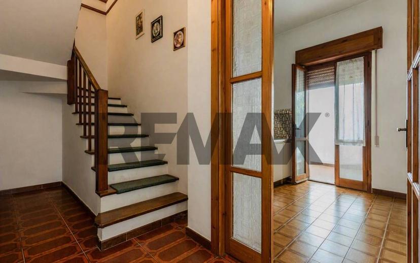 Terratetto plurifamiliare 153 m², da ristrutturare, Centro, Quartucciu — foto 11 di 19