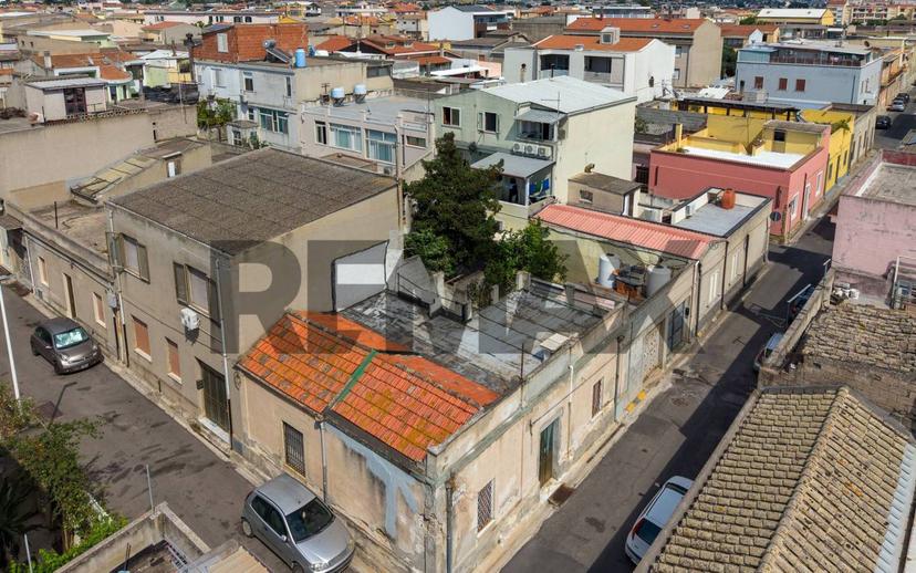 Terratetto plurifamiliare 153 m², da ristrutturare, Centro, Quartucciu — foto 15 di 19