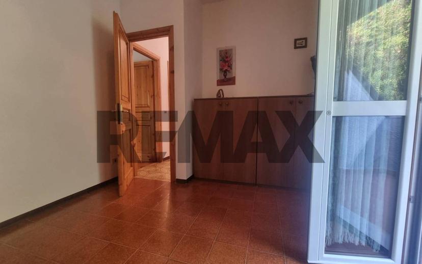 Trilocale via brigate partigiane 2, Carrodano — foto 24 di 33