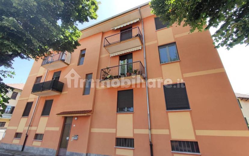 Quadrilocale via Saluggia 7, Centro, Livorno Ferraris — foto 9 di 16