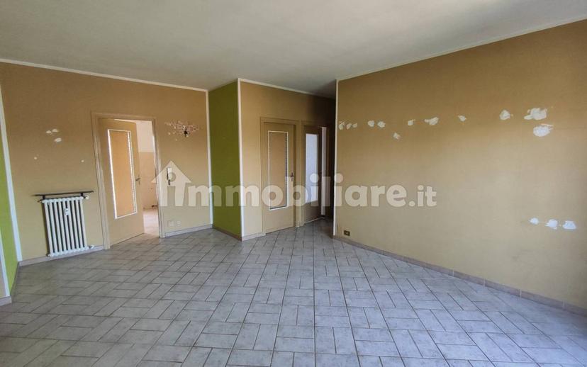 Quadrilocale via Saluggia 7, Centro, Livorno Ferraris — foto 10 di 16