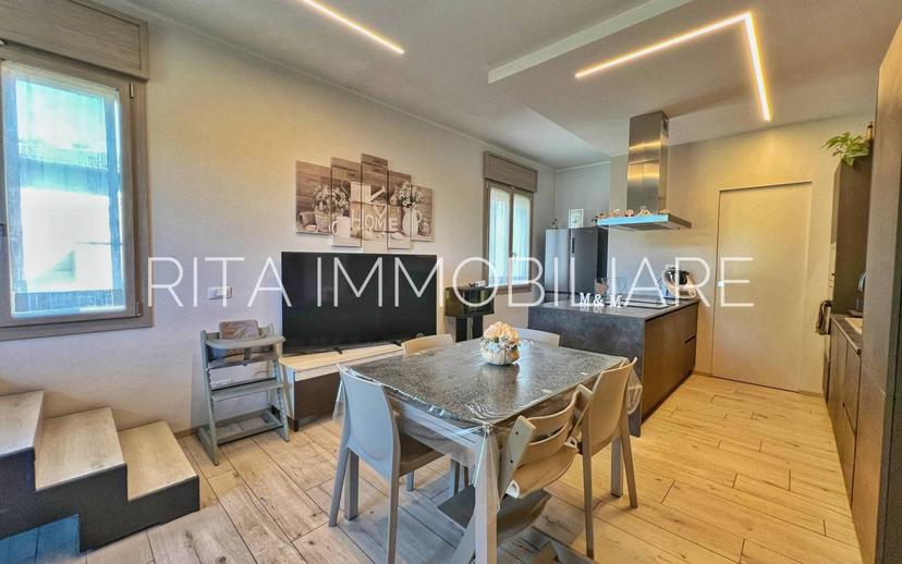 Appartamento via della Costituzione, Centro, Castelvetro di Modena — foto 6 di 33