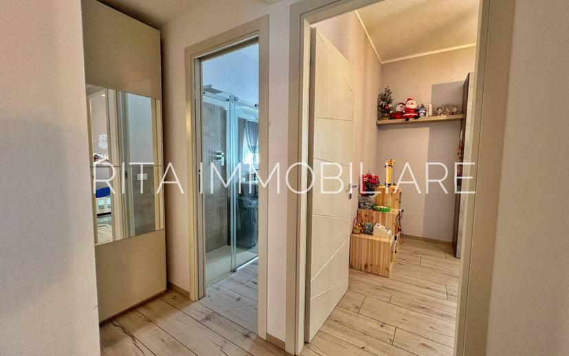 Appartamento via della Costituzione, Centro, Castelvetro di Modena — foto 11 di 33