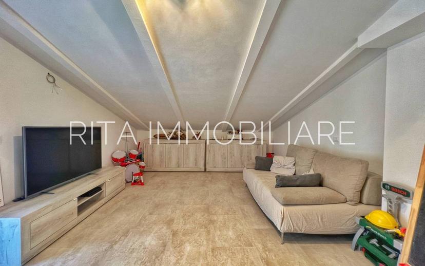 Appartamento via della Costituzione, Centro, Castelvetro di Modena — foto 25 di 33