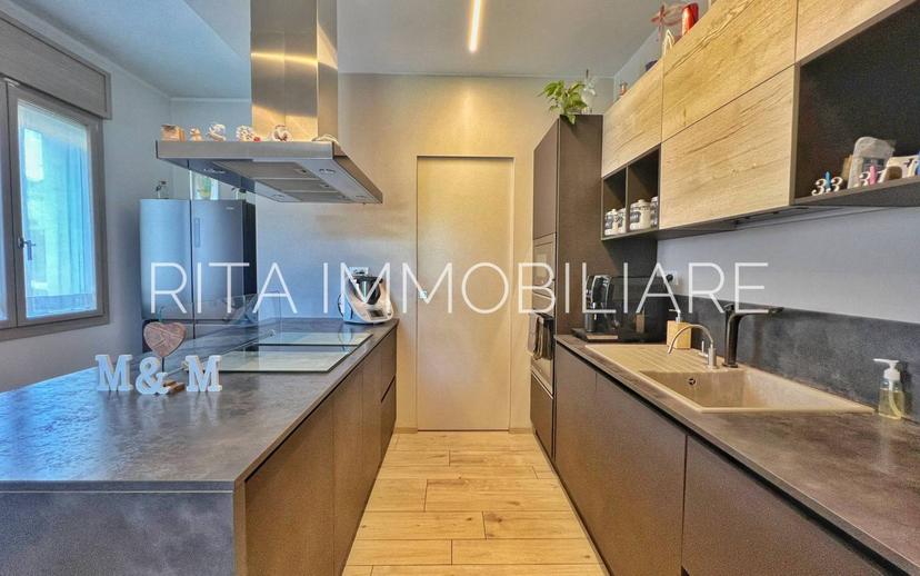 Appartamento via della Costituzione, Centro, Castelvetro di Modena — foto 23 di 33