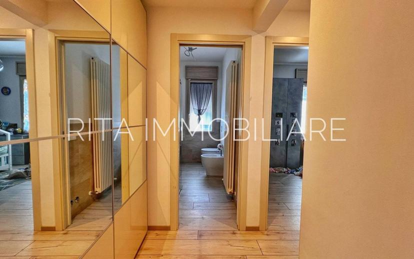 Appartamento via della Costituzione, Centro, Castelvetro di Modena — foto 16 di 33