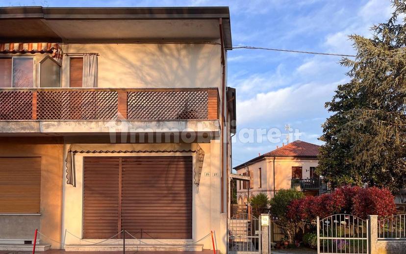 Villa bifamiliare via Roma 27, Centro, Fratta Polesine — foto 19 di 20
