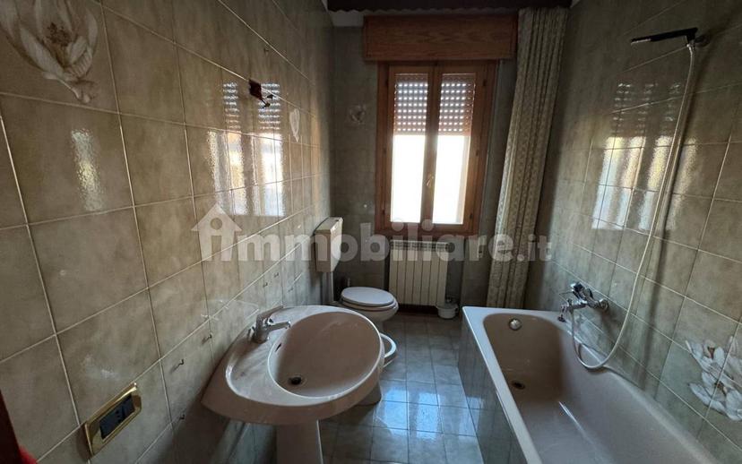 Villa bifamiliare via Roma 27, Centro, Fratta Polesine — foto 7 di 20