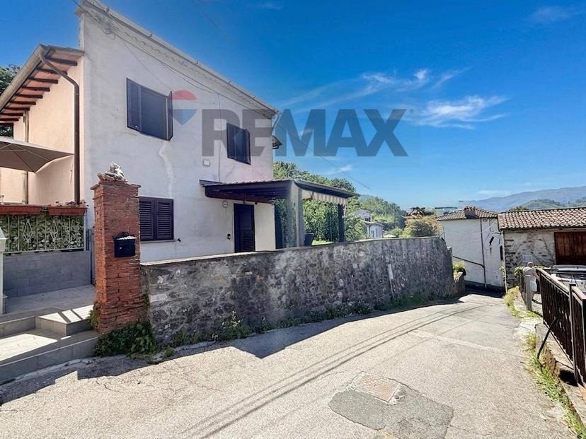 Terratetto unifamiliare via Della Casetta 30, Piano Di Coreglia Ghivizzano, Coreglia Antelminelli — foto 3 di 22