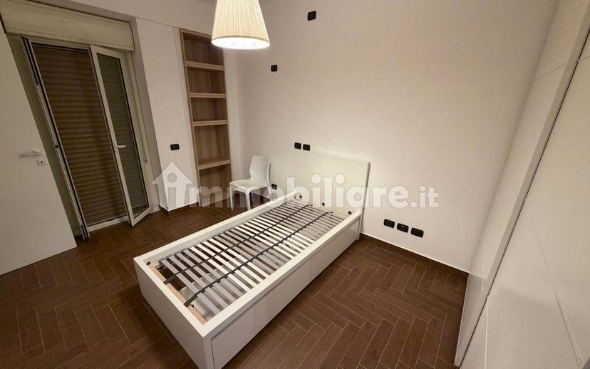 Stanza singola via Giovanni Amendola 113, Bari — foto 8 di 16