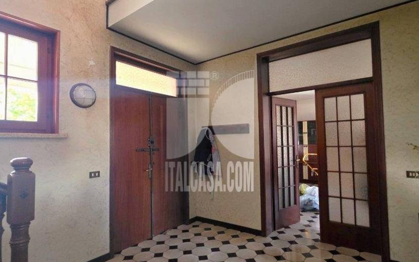 Villa unifamiliare via Ferri, Centro, San Benedetto Po — foto 6 di 32