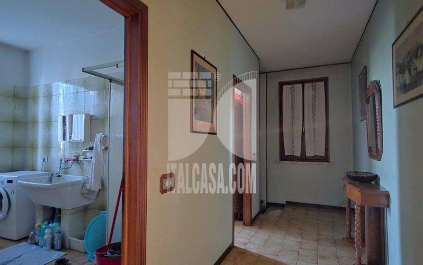Villa unifamiliare via Ferri, Centro, San Benedetto Po — foto 13 di 32