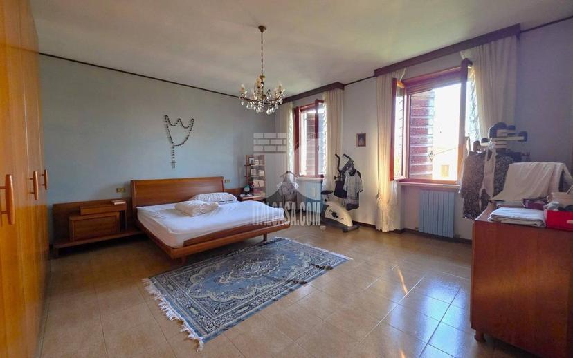 Villa unifamiliare via Ferri, Centro, San Benedetto Po — foto 2 di 32
