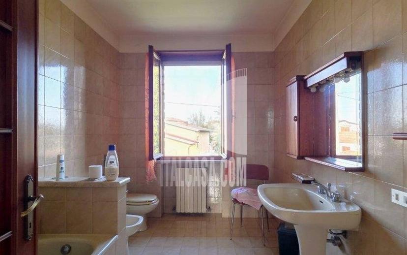 Villa unifamiliare via Ferri, Centro, San Benedetto Po — foto 28 di 32