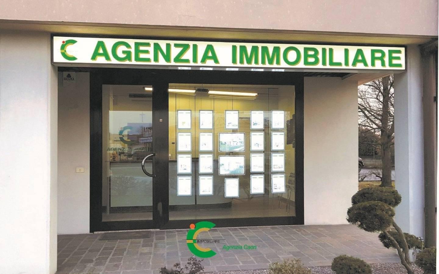 Quadrilocale ottimo stato, secondo piano, Centro, Bassano del Grappa