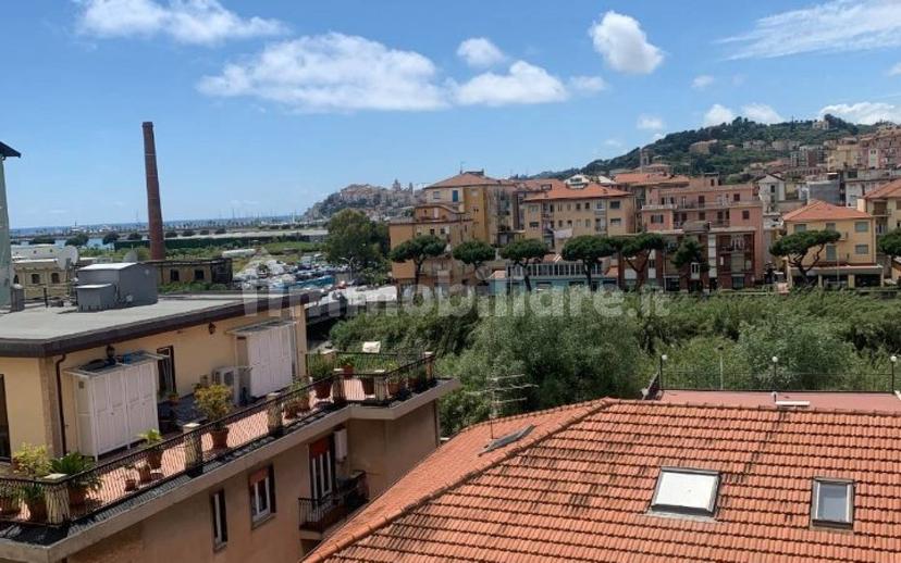 Quadrilocale nuovo, quinto piano, Oneglia, Imperia — foto 45 di 60