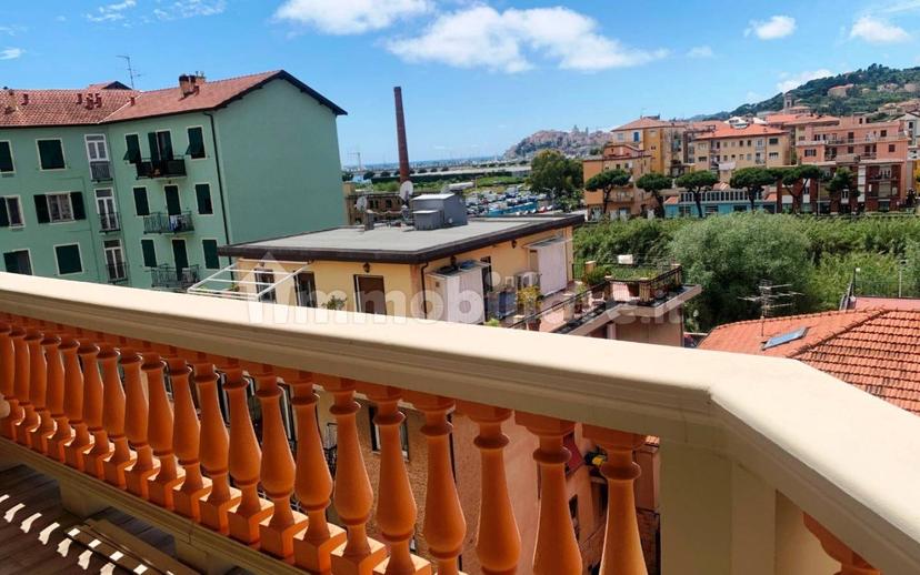 Quadrilocale nuovo, quinto piano, Oneglia, Imperia — foto 15 di 60