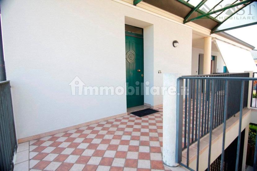 Trilocale via Saviabona 51, Centro, Monticello Conte Otto — foto 18 di 23