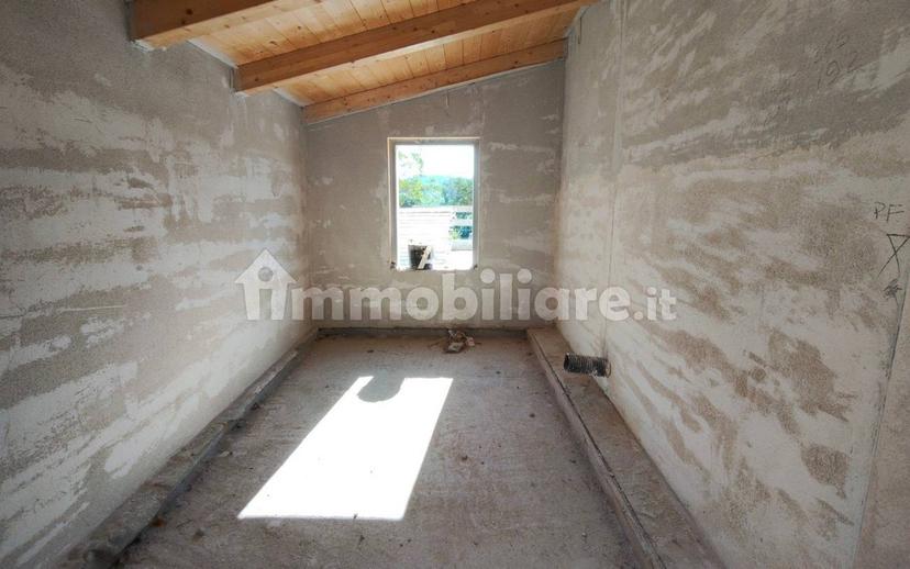 Appartamento timoteo viti, Pantano, Pesaro — foto 2 di 15