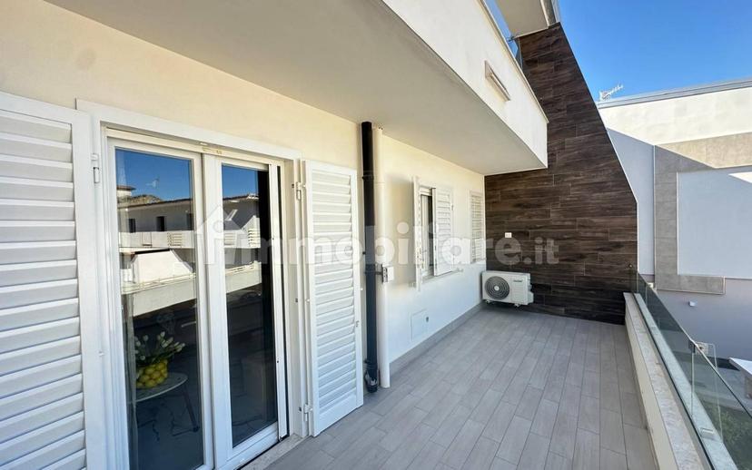 Villa bifamiliare via della Repubblica 54, Parete — foto 44 di 56