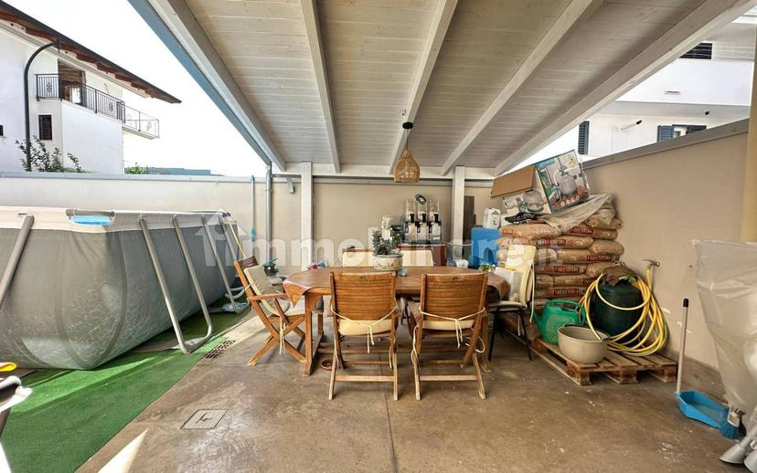 Villa bifamiliare via della Repubblica 54, Parete — foto 48 di 56