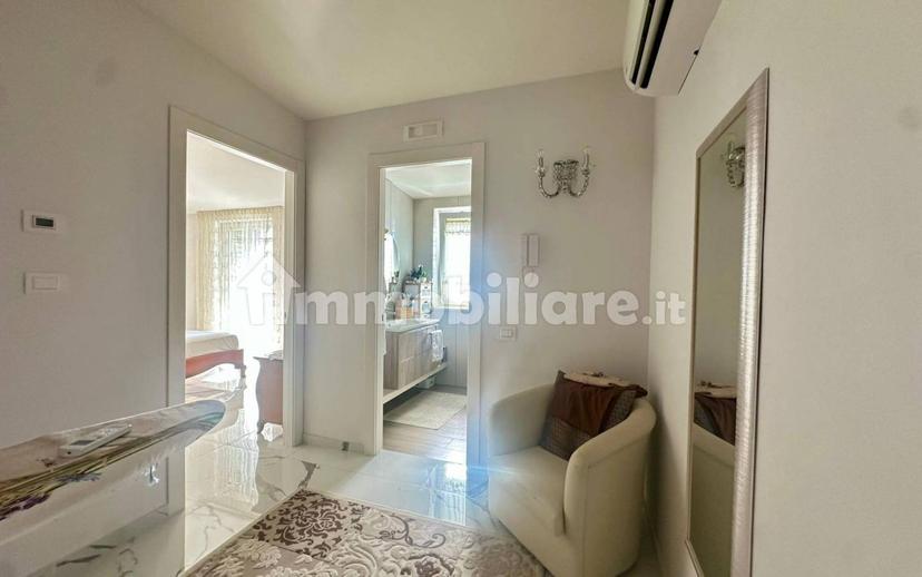 Villa bifamiliare via della Repubblica 54, Parete — foto 21 di 56