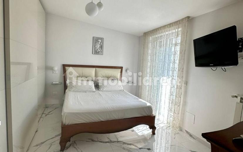 Villa bifamiliare via della Repubblica 54, Parete — foto 7 di 56