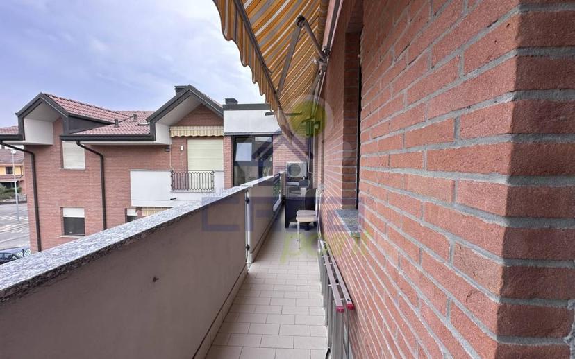 Trilocale via aldo moro 14, Sant'Angelo Lodigiano — foto 12 di 24