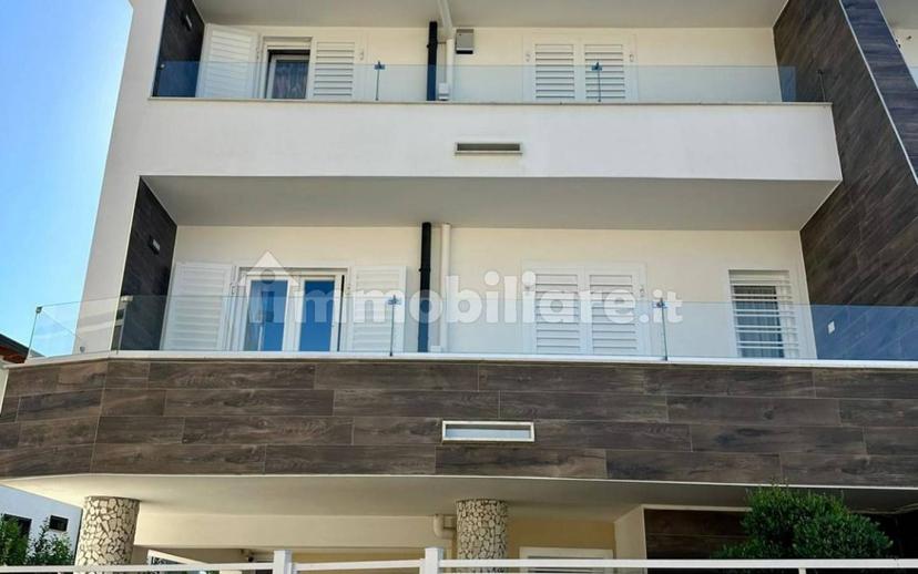 Villa bifamiliare via della Repubblica 54, Parete — foto 26 di 56