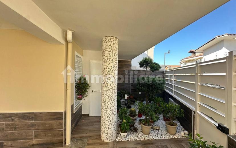 Villa bifamiliare via della Repubblica 54, Parete — foto 36 di 56