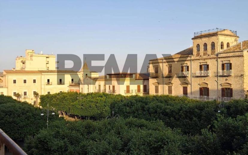 Terratetto unifamiliare piazza Cavour 2, Favara — foto 5 di 37