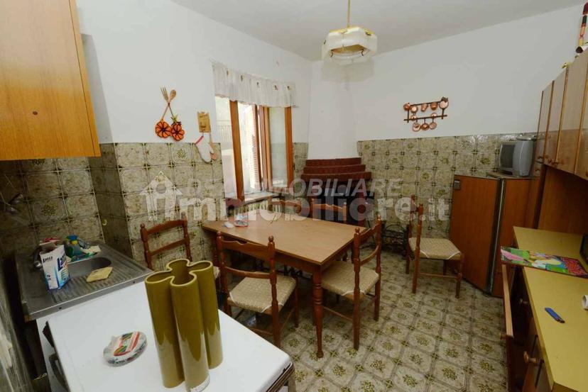 Terratetto unifamiliare via Giovanni Milanetti, Rovere, Rocca di Mezzo — foto 7 di 17